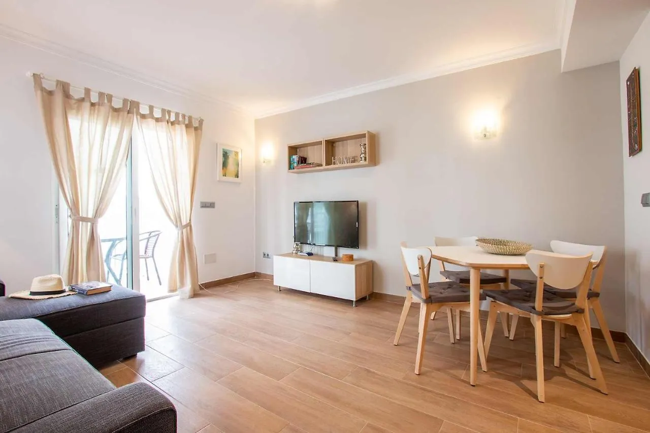Apartamento Al Lado De La Playa Torrecilla Calle Malaga Appartement Nerja Spanje