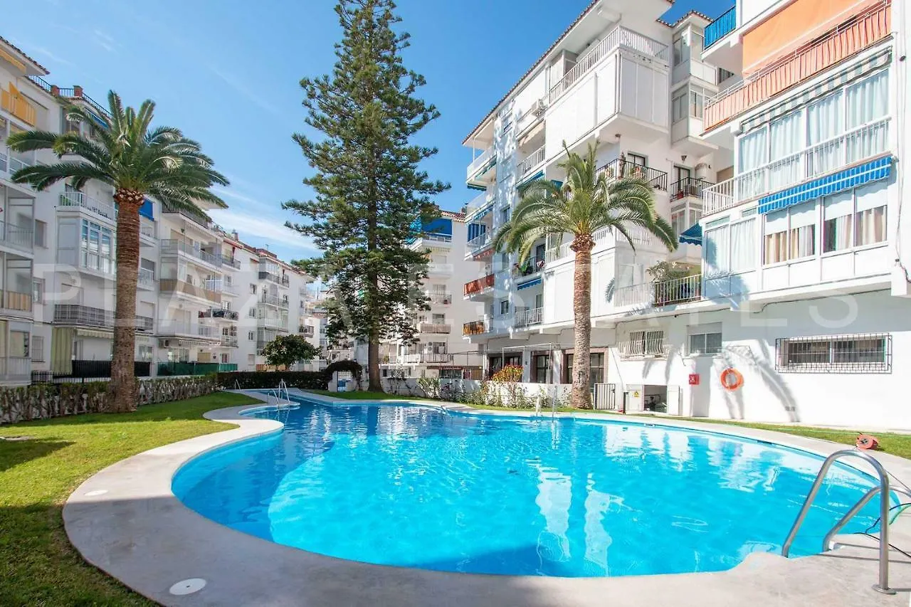 Apartamento Al Lado De La Playa Torrecilla Calle Malaga Appartement Nerja